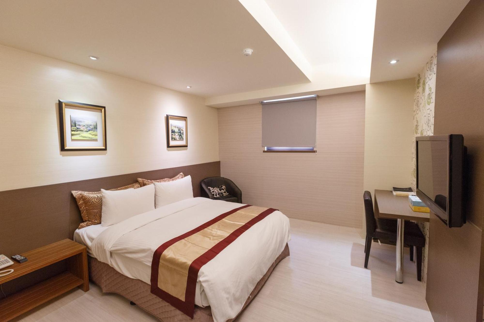 宜都大飯店 Idol Hotel Kaohsiung Eksteriør billede